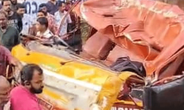 ടിപ്പര്‍ ഡ്രൈവര്‍ക്ക് ഹെവിയില്ല ; വേഗത മനസ്സിലാക്കാതിരിക്കാന്‍ മനപ്പൂര്‍വ്വം ജിപിഎസ് ഓഫാക്കി ; സര്‍വത്ര കുഴപ്പമുള്ള ടിപ്പറിന് ആരാണ് ഫിറ്റ്‌നസ് നല്‍കിയത്
