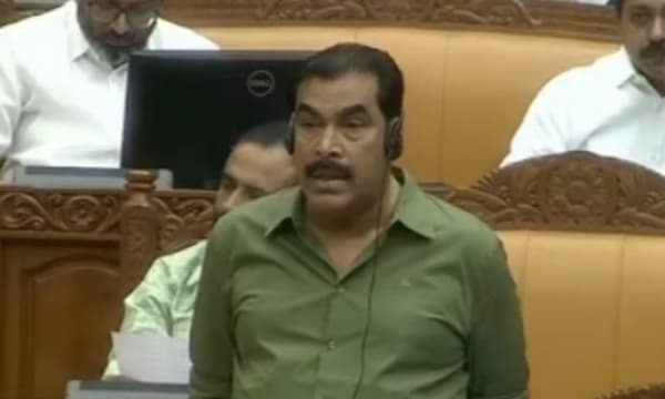 ‘കേരളത്തിലെ അദാനിക്ക് ക്ലീൻ ചിറ്റ്’; ഊരാളുങ്കലിനെ പിന്തുണച്ച് സർക്കാർ സഭയിൽ