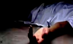 പിഞ്ചുകുഞ്ഞിനെ തൊഴിച്ചുകൊന്ന കാമുകിക്ക് ‘മാപ്പ്’ നൽകി പിതാവ്; ജനരോഷമിരമ്പുന്നു