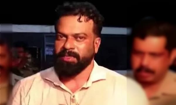 പൊലീസിനെ ആക്രമിച്ച കേസിലും വധശ്രമ കേസിലും ബിജെപി കൗൺസിലർ സുഗതനു ജാമ്യമില്ല