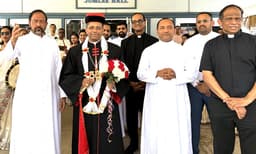 ആത്മീയ ചൈതന്യമായി കർദ്ദിനാൾ: ഡാലസ് സെന്റ് തോമസ് ഫൊറോനാ ദേവാലയത്തിൽ തോമാശ്ലീഹായുടെ തിരുനാൾ ചടങ്ങുകൾക്കെത്തിയ വത്തിക്കാൻ മതാന്തര സംവാദ ഡികാസ്റ്ററി പ്രിഫെക്ട് കർദ്ദിനാൾ മാർ ജോർജ്ജ് കൂവക്കാടിന് ലഭിച്ച ആവേശോജ്ജ്വലമായ വരവേൽപ്പ്.