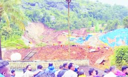 മണ്ണിടിച്ചില്‍ മുന്നറിയിപ്പ്‌ നല്‍കിയിരുന്നു