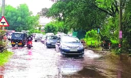 മഴ പെയ്‌തോ, മണിപ്പുഴ ബൈപാസ്‌ വെള്ളത്തില്‍