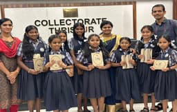 കളക്‌ടറെ കണ്ട ആവേശത്തില്‍ വൈലത്തൂരിലെ കൊച്ചുമിടുക്കര്‍