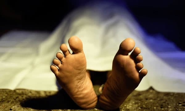 നാട്ടിലെത്തി പിറ്റേന്ന് കൂട്ട ആത്മഹത്യ ; പ്രവാസിയും മകളും മരിച്ചു, അമ്മയും മകനും ഗുരുതരാവസ്ഥയില്‍