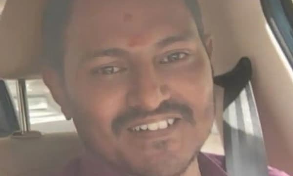 പകൽ കോളജ് ലക്ചറർ; രാത്രി ക്യാബ് ഡ്രൈവർ: ഡോ. ഇ. തിരുമലൈ രാജയുടെ ജീവിത സമര പാഠം! 