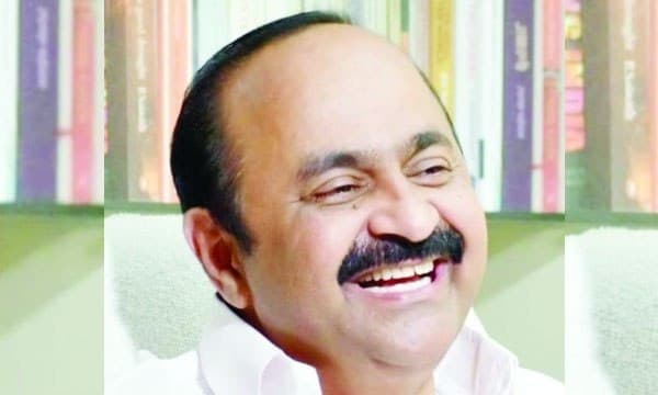 ലോകകപ്പ് കണ്ടോളൂ; സംസ്ഥാനത്തെ വിദ്യാഭ്യാസ സ്ഥാപനങ്ങൾക്ക് തിങ്കളാഴ്ച അവധി 