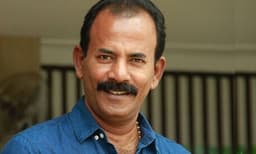 വിസ്മയയ്ക്ക് രാഷ്ട്രീയപരമായ അറിവില്ല’; സമരത്തിനു യുഎസ് ഫണ്ടിംഗ് ഉണ്ട്: മേജർ രവി