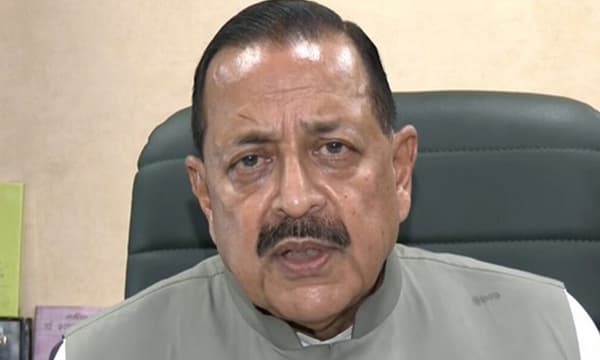 എപ്പോൾ വേണമെങ്കിലും ചർച്ചയ്ക്ക് തയ്യാറെന്ന് കേന്ദ്രം: നാല് തവണ വിളിച്ചിട്ടും മറുപടിയില്ലെന്ന് ജിതേന്ദ്ര സിംഗ്