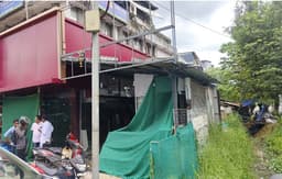 ചാലക്കുടി സൗത്ത്‌ ജങ്‌ഷനിലെ അനധികൃത നിര്‍മ്മാണം നിര്‍ത്തിവപ്പിച്ചു