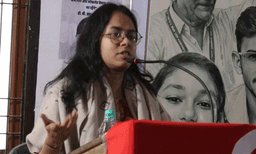 SFI നേതാവ് ഐഷി ഘോഷിനെ അറസ്റ്റ് ചെയ്യാൻ നീക്കം; ഡൽഹി AKG ഭവനിൽ പോലീസ് സംഘം