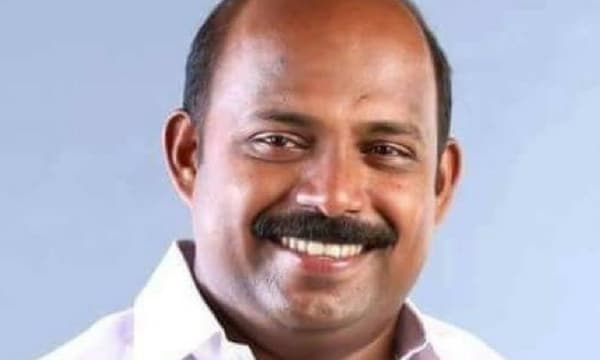കോട്ടയത്തെ 7 മണി ബാറുകൾ സവിശേഷ സാഹചര്യം തുടരേണ്ടെന്ന് മന്ത്രി എം ലിജു
