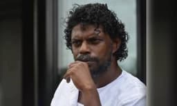 നടൻ വിനായകൻ വിവാദ പോസ്റ്റുമായി വീണ്ടും; ഇത്തവണ ഇര ജോൺ ബ്രിട്ടാസ്