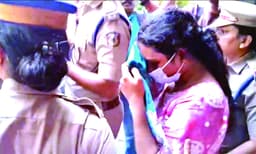 നവജാതശിശു വില്‍പ്പന: ഇടനിലക്കാരിയായ യുവതി അറസ്‌റ്റില്‍ ,മറ്റൊരു കുഞ്ഞിനെയും വിറ്റതായി കണ്ടെത്തല്‍; ഇടപാടുകള്‍ ഇന്‍സ്‌റ്റഗ്രാം വഴി  