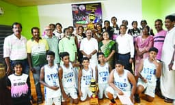 കെ.വിയും നിരണവും ജേതാക്കള്‍