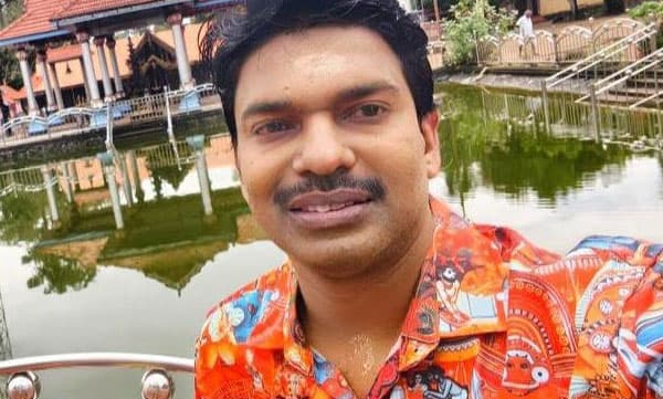 photo-www.facebook.com/santhoshpandit/