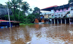 റാന്നിയിൽ ജലനിരപ്പ് താഴുന്നു; കനത്ത മഴയിൽ വ്യാപക നാശനഷ്ടം, വ്യാപാരികള്‍ ദുരിതത്തില്‍