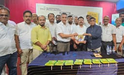 എം.എം. കുട്ടി മൗലവിയുടെ ‘ഏഴ് പതിറ്റാണ്ടിന്റെ ജീവിത കുറിപ്പുകൾ’ പുസ്തകം സൗദി തലത്തിൽ പ്രകാശനം ചെയ്തു
