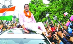 ബങ്കിപ്പുരിലെ നെടുങ്കോട്ട തകര്‍ത്ത്‌ പ്രശാന്ത്‌ കിഷോര്‍;ഉപതെരഞ്ഞെടുപ്പില്‍ ബി.ജെ.പിക്ക്‌ ക്ഷീണം