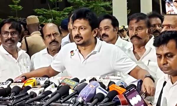ശശികല, സനാതനധര്‍മ്മം, വിജയ്, ഇപ്പോള്‍ തൃഷ ; വിവാദങ്ങള്‍ പുത്തരിയല്ലാത്ത ഉദയനിധി ; പോലീസ് കൊണ്ടുപോയത് പ്രാഥമികകൃത്യങ്ങള്‍ പോലും അനുവദിക്കാതെ 