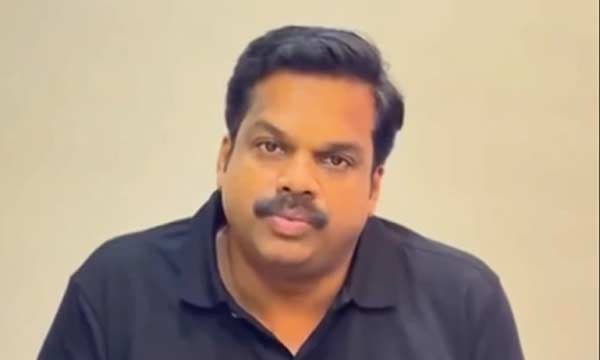 മുഖ്യമന്ത്രി രാഷ്ട്രീയനാടകം കളിക്കുന്നു ; മണ്ഡലം പ്രസിഡന്റിനെ പോലെ തരം താഴരുതെന്ന് ജനീഷ്‌കുമാര്‍