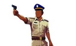 സബ്‌ ഇന്‍സ്‌പെക്‌ടര്‍മാര്‍ സ്‌റ്റേഷന്‍ ചുമതലയിലേക്ക്‌ , പോലീസ്‌ സ്‌റ്റേഷനുകള്‍ക്ക്‌ ഇനി പുതിയ മുഖം 
