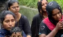 കോസ്റ്റല്‍സ്റ്റേഷന് മുന്നില്‍ പ്രതിഷേധവുമായി ഷിജിന്റെ കുടുംബം ; റോഡില്‍ കുത്തിയിരിക്കുന്നു