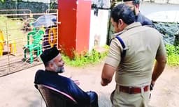 പള്ളിയില്‍ യാക്കോബായ, ഓര്‍ത്തഡോക്‌സ്‌ ഏറ്റുമുട്ടല്‍; വികാരിയടക്കം മൂന്നുപേര്‍ക്ക്‌ പരുക്ക്‌