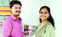 വിവാഹത്തിന് മാസങ്ങള്‍ മാത്രം ബാക്കി ; എസ്.ബി.ഐ. ജീവനക്കാരിയായ യുവതി കര്‍ണാടകത്തില്‍ മരിച്ചു ; പിന്നാലെ പ്രതിശ്രുത വരന് കേരളത്തിലും ജീവന്‍ നഷ്ടമായി