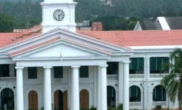 ഓണക്കാലത്തും പട്ടിണിയിൽ ഡയറ്റ് ജീവനക്കാർ; നാല് മാസമായി ശമ്പളമില്ല, പ്രതിസന്ധിയിൽ 300ഓളം പേർ
