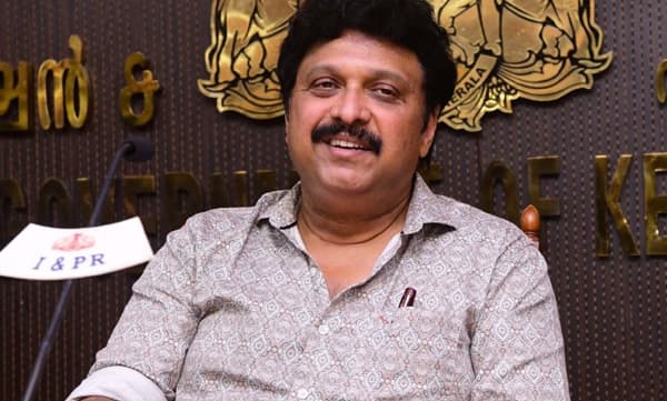 ‘എന്നെക്കൊണ്ട് വാ തുറപ്പിക്കാതിരിക്കുന്നതാണ് നല്ലത്’; ജി. സുകുമാരൻ നായരെ വെല്ലുവിളിച്ച് കെ.ബി. ഗണേഷ്‌കുമാർ