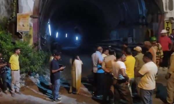 ഉത്തരാഖണ്ഡിലെ ചമോലിയില്‍ തുരങ്കം തകര്‍ന്ന് 7 മരണം; നിരവധി തൊഴിലാളികള്‍ കുടുങ്ങിക്കിടക്കുന്നു