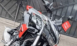 2026 ഹീറോ എക്‌സ്ട്രീം 125R  : TFT സ്‌ക്രീനും TPMS സവിശേഷതയുമായി പുറത്തിറങ്ങി
