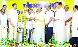ഷംസീര്‍ കമ്മ്യൂണിസ്‌റ്റല്ല, 
ലീഗുകാരന്‍: വെള്ളാപ്പിള്ളി