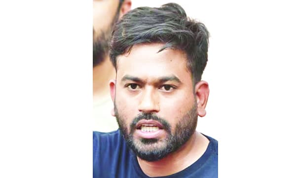 അനുമതിയില്ലാതെ സ്‌കൂളില്‍ പ്രവേശിച്ചു; ദീപ്‌കെയ്‌ക്കെതിരേ കേസ്‌