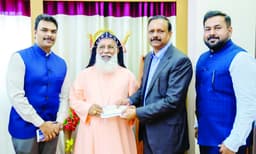 നിര്‍ധന വിദ്യാര്‍ഥികളുടെ പ്രഫഷണല്‍ പഠനം, യൂസഫലിയുടെ ഓണസമ്മാനം: ക്ലിമീസ്‌ ബാവയുടെ പദ്ധതിക്ക്‌ ഒരു കോടി രൂപ