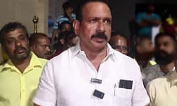 മുഖ്യമന്ത്രിയെ അധിക്ഷേപിച്ച ചേന്തി അനിലിനോട് മൃദുസമീപനം; ജാമ്യം നൽകാൻ സാഹചര്യം സൃഷ്ടിക്കുന്നു?