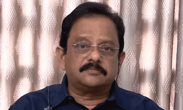 പയ്യന്നൂര്‍ എംഎല്‍എ കള്ളപ്രചരണം നടത്തുന്നു ; പിണറായിയെ കാണുമ്പോള്‍ പേടിക്കുന്നത് ഉള്ളിലെ ഉറപ്പില്ലായ്മ