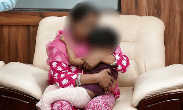 ആശുപത്രിയില്‍ നിന്നും മൂന്നുവയസ്സുകാരനെ തട്ടിക്കൊണ്ടുപോയി ; സിസിടിവി ദൃശ്യങ്ങള്‍ വെച്ച് പോലീസ് കണ്ടെത്തി ; കുട്ടിയെ വീണ്ടെടുക്കാന്‍ പോലീസ് പരിശോധിച്ചത് 1000 കി.മീ. ദൃശ്യങ്ങള്‍