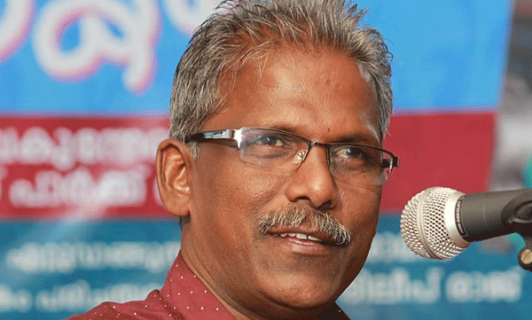 അയ്യപ്പനെ അപമാനിച്ചെന്ന പരാതി; സണ്ണി എം. കപിക്കാടിനെതിരെ നിയമനടപടിക്ക് ദേവസ്വം ബോർഡ്