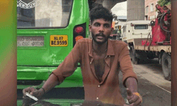 കൊച്ചി നഗരമധ്യത്തില്‍ കാര്‍ യാത്രക്കാരെ വഴിയില്‍ തടഞ്ഞുനിര്‍ത്തി ഭീഷണിപ്പെടുത്തിയ കേസ് ; പ്രതി മുഹമ്മദ് അന്‍സാര്‍ സ്ഥിരം ക്രിമിനല്‍ , സ്റ്റേഷൻ ജാമ്യത്തിൽ വിട്ടതിൽ പ്രതിഷേധം ശക്തം