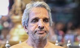 പഴയത്ത്‌ സതീശന്‍ നമ്പൂതിരി ഗുരുവായൂര്‍ മേല്‍ശാന്തി