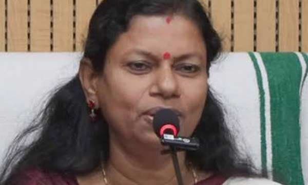 മില്‍മ യൂണിയന്‍ പിരിച്ചുവിട്ടതില്‍ തര്‍ക്കം ; അഴിമതിയെ രാഷ്ട്രീയമെന്ന് വിളിക്കരുത് മന്ത്രി ബിന്ദു കൃഷ്ണ