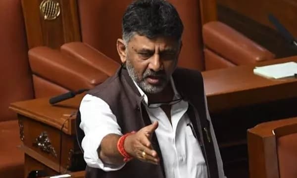 ബെംഗളൂരുവിൽ എത്തുന്ന ചില എംഎൽഎമാർക്ക് രണ്ട് രണ്ട് കല്യാണം: ഡി കെയുടെ പ്രസ്താവന വിവാദമായി