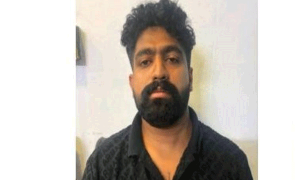 60 ലക്ഷം രൂപയുടെ ആഭരണ കവര്‍ച്ച ; ജ്വല്ലറി അസിസ്റ്റന്റ് മാനേജർ അറസ്റ്റിൽ