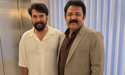 മെഗാസ്റ്റാർ മമ്മൂട്ടിക്കൊപ്പമുള്ള ചിത്രം പങ്കുവെച്ച് കൃഷ്ണകുമാർ; അഭിനന്ദനങ്ങൾ അറിയിച്ച് താരം