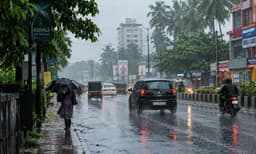 ചക്രവാതച്ചുഴി, സംസ്ഥാനത്ത് മഴ ശക്തമാകും; ഇന്ന് രണ്ട് ജില്ലകളില്‍ യെല്ലോ അലേര്‍ട്ട് 
