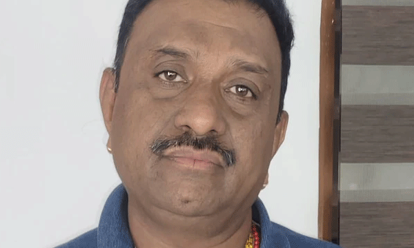 ഭര്‍ത്താവിനെ ജയിലില്‍ നിന്നും മോചിപ്പിക്കണം ; ഉന്നതപോലീസ് ഉദ്യോഗസ്ഥന്‍ ലൈംഗികത കൈക്കൂലി വാങ്ങിയെന്ന് ഭാര്യ ; തടവുകാരനെ മോചിപ്പിക്കാന്‍ വ്യാജ സുപ്രീംകോടതി ഉത്തരവ് ഉണ്ടാക്കി
