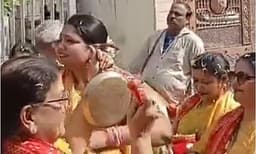 വീണ്ടും ശുദ്ധീകരണ വിവാദം; പ്രതിഷേധത്തിനു പിന്നാലെ ഗ്യാനേഷ് കുമാറിന്റെ തറവാട് ഗംഗാജലം തളിച്ച് ശുദ്ധീകരിച്ചു!
