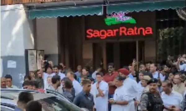 പൊലീസിനെ വട്ടംകറക്കി ഇന്ത്യ മുന്നണി; പ്രതിഷേധിക്കാൻ പോകുന്നു, എങ്ങോട്ടെന്ന കാര്യം സസ്പെൻസ്!